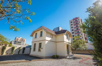 Casa à venda, 300 m² por r$ 4.890.000,00 - centro - joinville/sc
