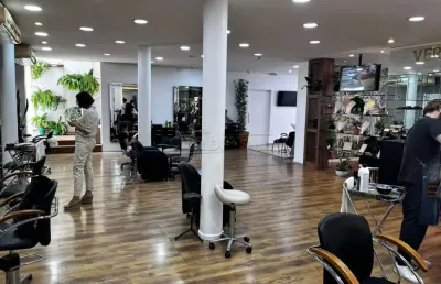 Excelente prédio comercial para alugar no coração do cambuí em campinas!