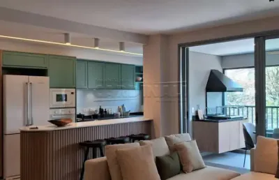 Maravilhoso apartamento 3 suítes 2 vagas andar alto