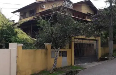 Casa com 4 quartos à venda na servidão ruth bastos de oliveira, 165, lagoa da conceição, florianópolis por r$ 2.800.000