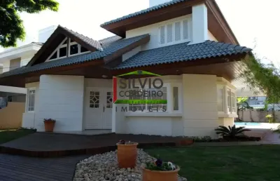 Casa com 3 quartos à venda na liberato carione, 167, lagoa da conceição, florianópolis por r$ 3.500.000