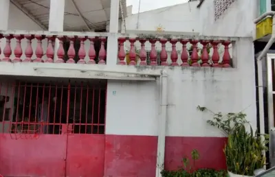 Otima casa, localizada a 10 min a pé estação primavera interlagos!!!