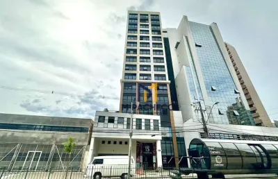 Sala comercial com 2 salas para alugar na Avenida República Argentina, Água Verde, Curitiba