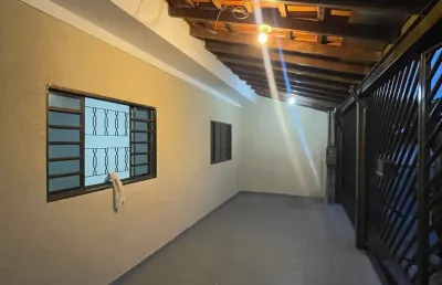 Casa com 3 quartos à venda na Rua Nicolla Táfari, 300, Conjunto Habitacional Cristo Rei, São José do Rio Preto