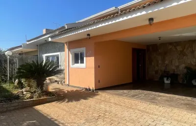 Casa com 4 quartos para alugar na Avenida Doutor Aniloel Nazareth, 0, Parque Residencial Comendador Mançor Daud, São José do Rio Preto