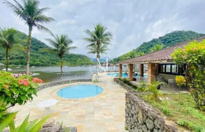 Casa em condomínio fechado com 5 quartos para alugar na Avenida Almirante Júlio César de Noronha, 013 ALUG C, Itanema (Cunhambebe), Angra dos Reis