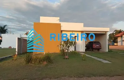 Casa de campo a venda. aceita permuta em imóvel próximo a região do ninho verde 1. falta acabamento interno