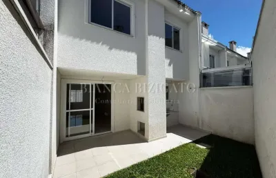 Sobrado novo, pronto para morar, em condomínio, no pilarzinho!