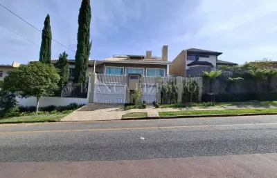 Casa espetacular no jardim schaffer com 733m², vista para o bosque alemão!