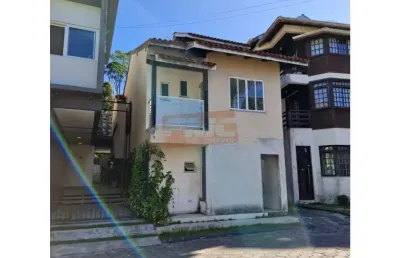 Casa  com 3 suítes para venda no bairro varzea do ranchinho - camboriu/sc