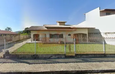 Casa com 3 quartos à venda no Centro, Camboriú 
