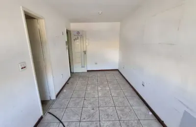 Sala comercial com 1 sala para alugar na Rua Doutor Nilo Peçanha, 495, Antonina, São Gonçalo