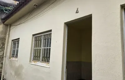Casa no gradim com 1 quarto perto da escola estadual francisco lima