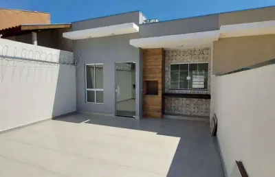 Linda casa na vila industrial, 3 dormitórios sendo 1 suíte