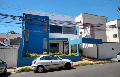 Sala comercial com 3 salas para alugar na Vila Cardia, Bauru 