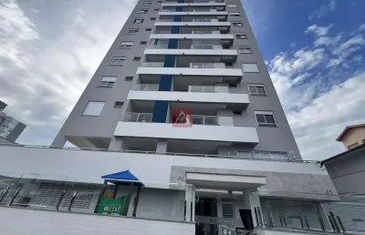 Apartamento de dois quartos com suíte em barreiros são josé