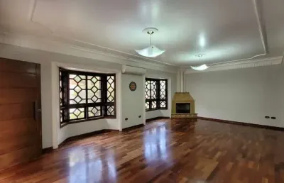 Casa com 4 quartos para alugar na rua antônio joão dias, 61, condomínio zuleika jabour, salto por r$ 7.000