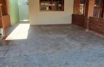 Casa em condomínio fechado com 3 quartos à venda na avenida sete quedas, 650, vila padre bento, itu por r$ 420.000