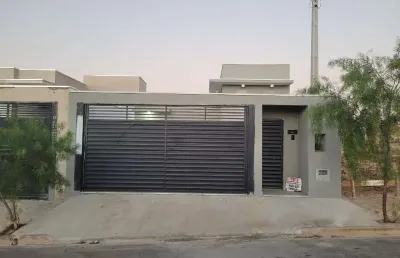 Casa com 2 quartos à venda na rua roraima, 71, loteamento terras de são pedro e são paulo, salto por r$ 470.000