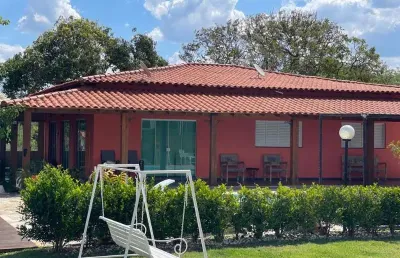 Casa com 4 quartos para alugar na rua beira rio, 1158, estância da colina, salto por r$ 6.000