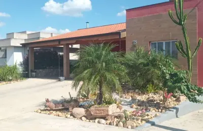 Casa em condomínio fechado com 5 quartos à venda na rua dos sabiás, 75, terras de santa izabel, salto por r$ 1.300.000
