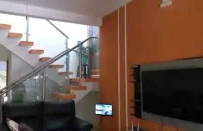 Casa com 3 quartos à venda na rua jurista nelson hungria, 452, residencial parque laguna, salto por r$ 630.000