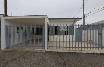 Casa com 2 quartos à venda na rua doutor henrique viscardi, 811, vila nova, salto por r$ 500.000