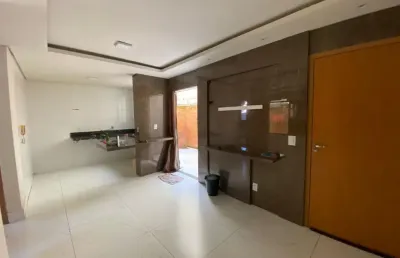 Apartamento de 2 quartos com garden localizado próximo a saída para chapada