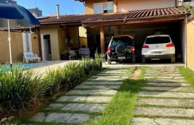 Casa com 4 quartos à venda em Toninhas, Ubatuba 