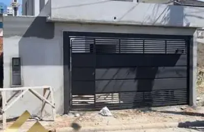 Sobrado à venda no bairro villa branca 3 dormitórios - jacareí/sp