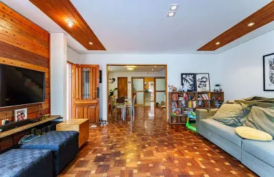 Sobrado para venda em pinheiros com 4 quartos, sendo 1 suíte, 230m²