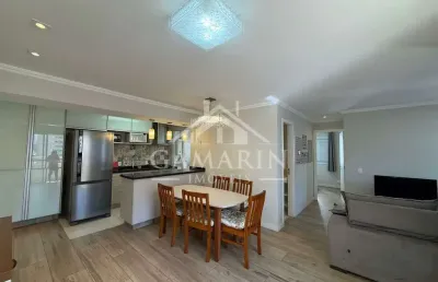 Apartamento de 70m², 2 dormitórios, 1 suíte, vaga de garagem, andar alto, armários planejados .