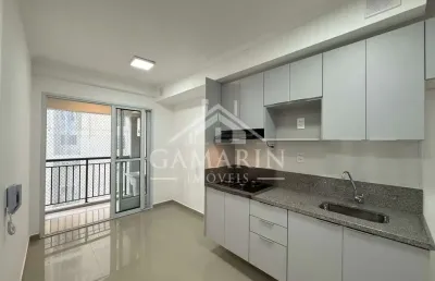 Apartamento de 41m², 2 dormitórios, armário planejados, vaga de garagem.