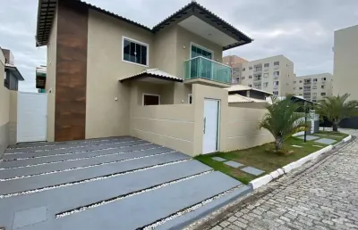 R$1.050.000 milhão, casa recém construída  à venda, 3 quartos, nova são pedro, são pedro da aldeia,