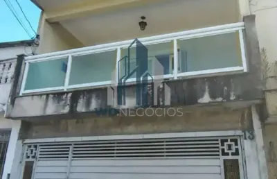 Casa com 4 quartos para alugar na Rua Capotiraguá, Jardim Eliane, São Paulo
