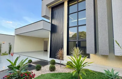 Casa de alto padrão com 196m² de área construída, 3 suítes e piscina, no residencial das acácias