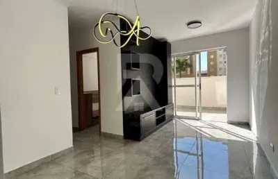 Apartamento com 3 quartos para alugar na Rua João Bettega, 4301, Portão, Curitiba