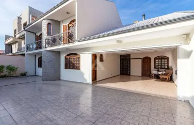 Casa com 4 quartos à venda na Rua Professor Oscar Martins Gomes, 285, Xaxim, Curitiba