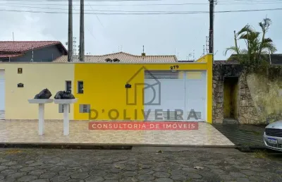 Casa térrea com piscina à venda no parque d'aville - peruíbe - sp