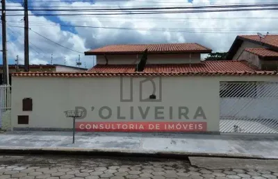 Caso com piscina e churrasqueira à venda no jardim barra de jangadas - peruíbe - sp