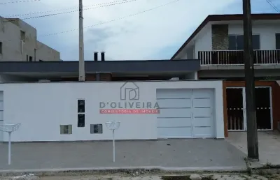 Casa com piscina e churrasqueira à venda no bairro flora rica - peruíbe - sp
