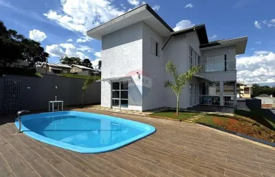 Belíssima casa no parque das videiras - maracanã - jarinu-sp