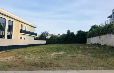 Lote plano no condomínio villa dos pinheiros, indaiatuba a 15 minutos do aeroporto de viracopos e  5 minutos do parque ecológico