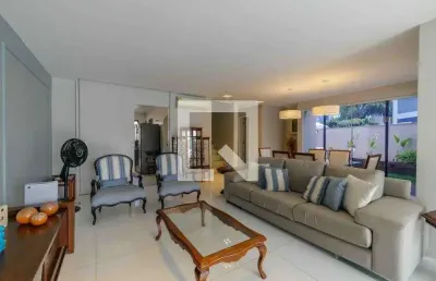 Casa / sobrado em condomínio para aluguel - vargem grande, 5 quartos,  300 m² - rio de janeiro