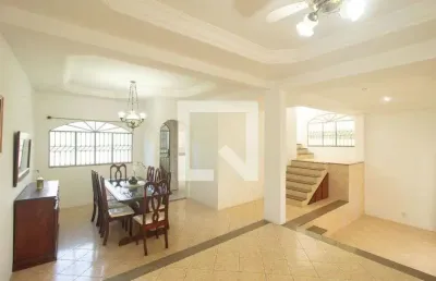 Casa para aluguel - campo grande, 3 quartos,  360 m² - rio de janeiro
