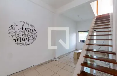 Casa para aluguel - alto caiçaras, 2 quartos,  100 m² - belo horizonte