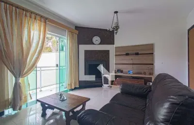 Casa para aluguel - ahu , 3 quartos,  234 m² - curitiba