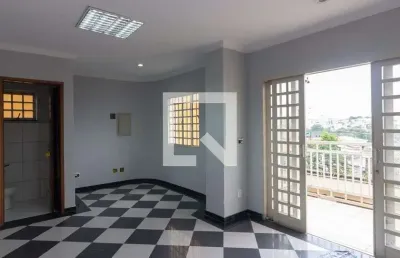 Casa para aluguel - itaquera, 3 quartos,  350 m² - são paulo