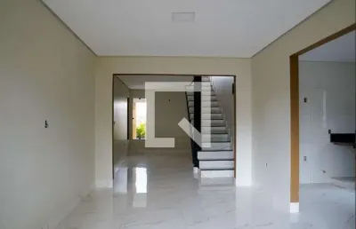 Casa para aluguel - parque trindade, 4 quartos,  600 m² - aparecida de goiânia