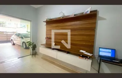 Casa para aluguel - betânia, 6 quartos,  220 m² - belo horizonte